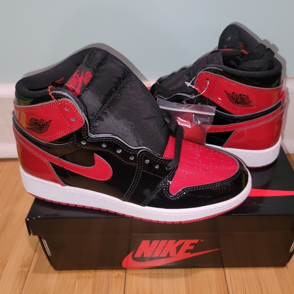 Jordan 1 Patent Bred - Picture 2 of 6